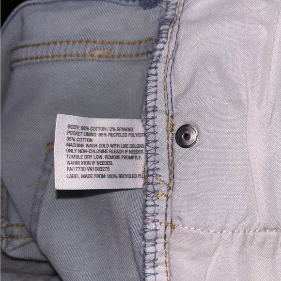 Universal Thread Mid Rise Crop Jeans size 4/27 R - Picture 10 of 13